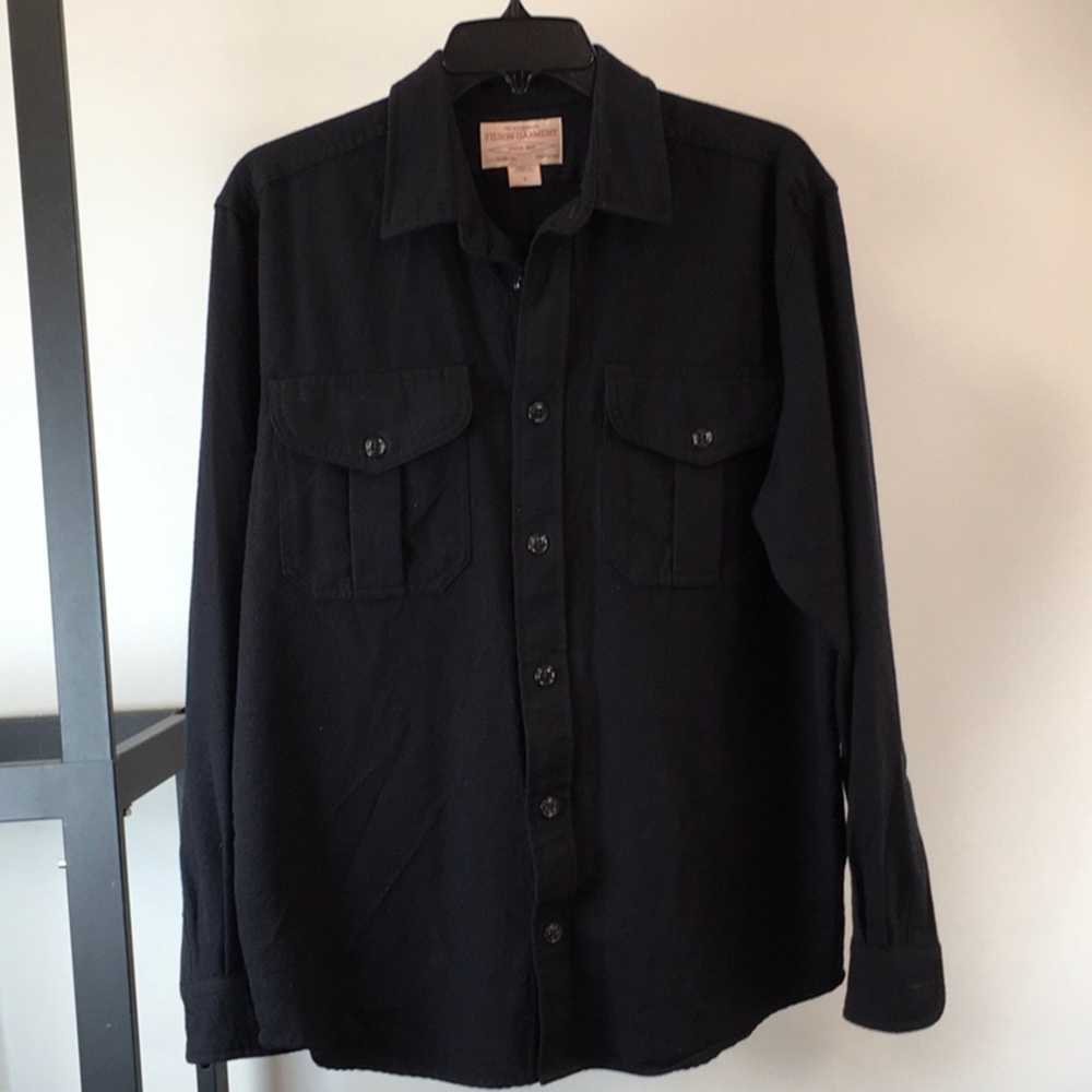 Men's Black Casual Button-Down Shirt - Classic Workwear Style